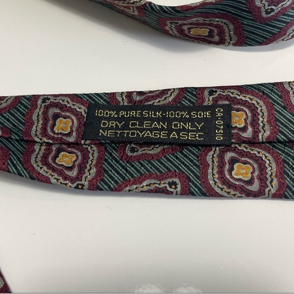 Giorgio Armani Original 100% Pure Silk Made In Italy - Picture 6 of 8